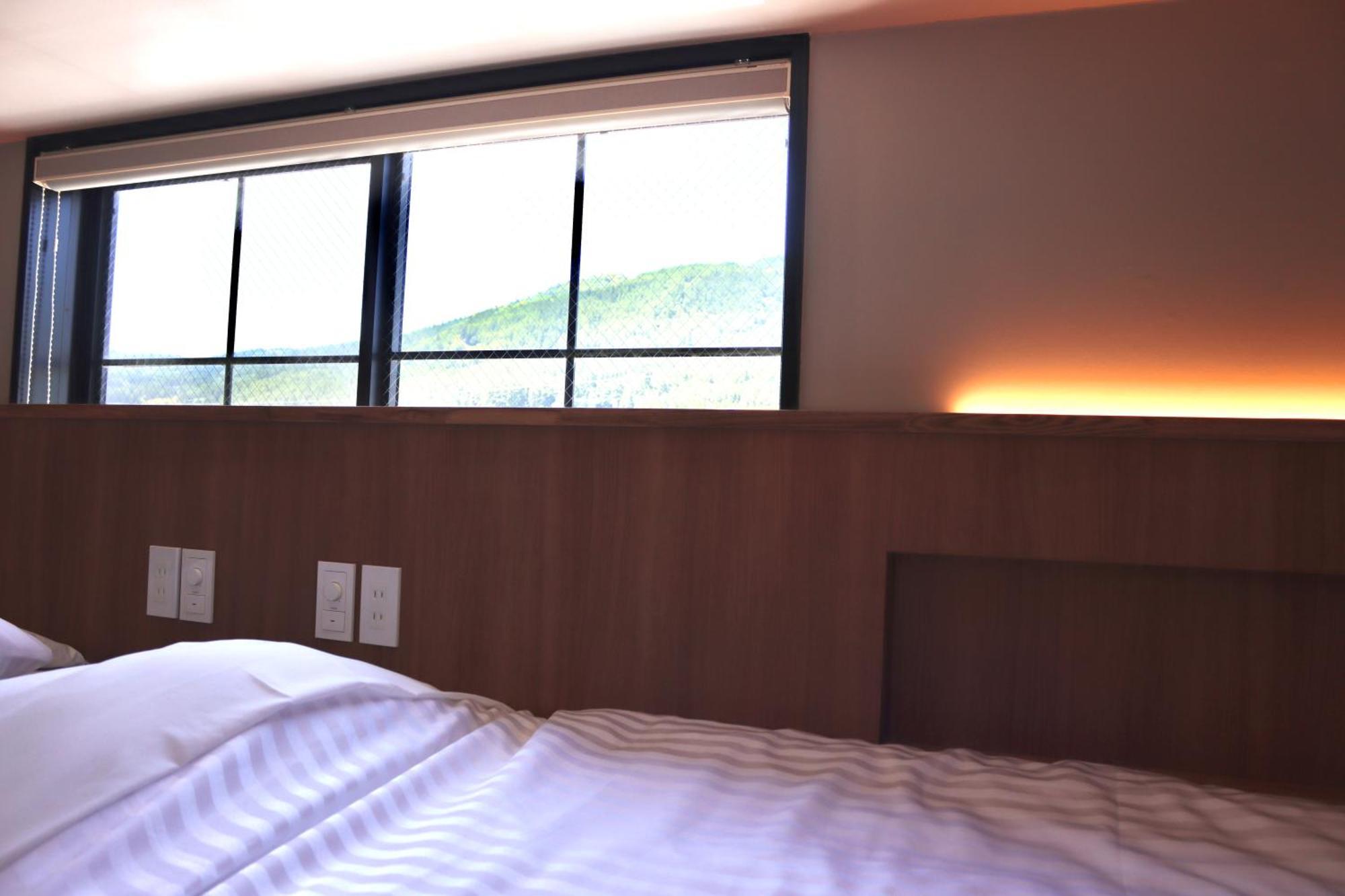 Gems Yufuin Hotel And Spa Cafe Bar Номер фото